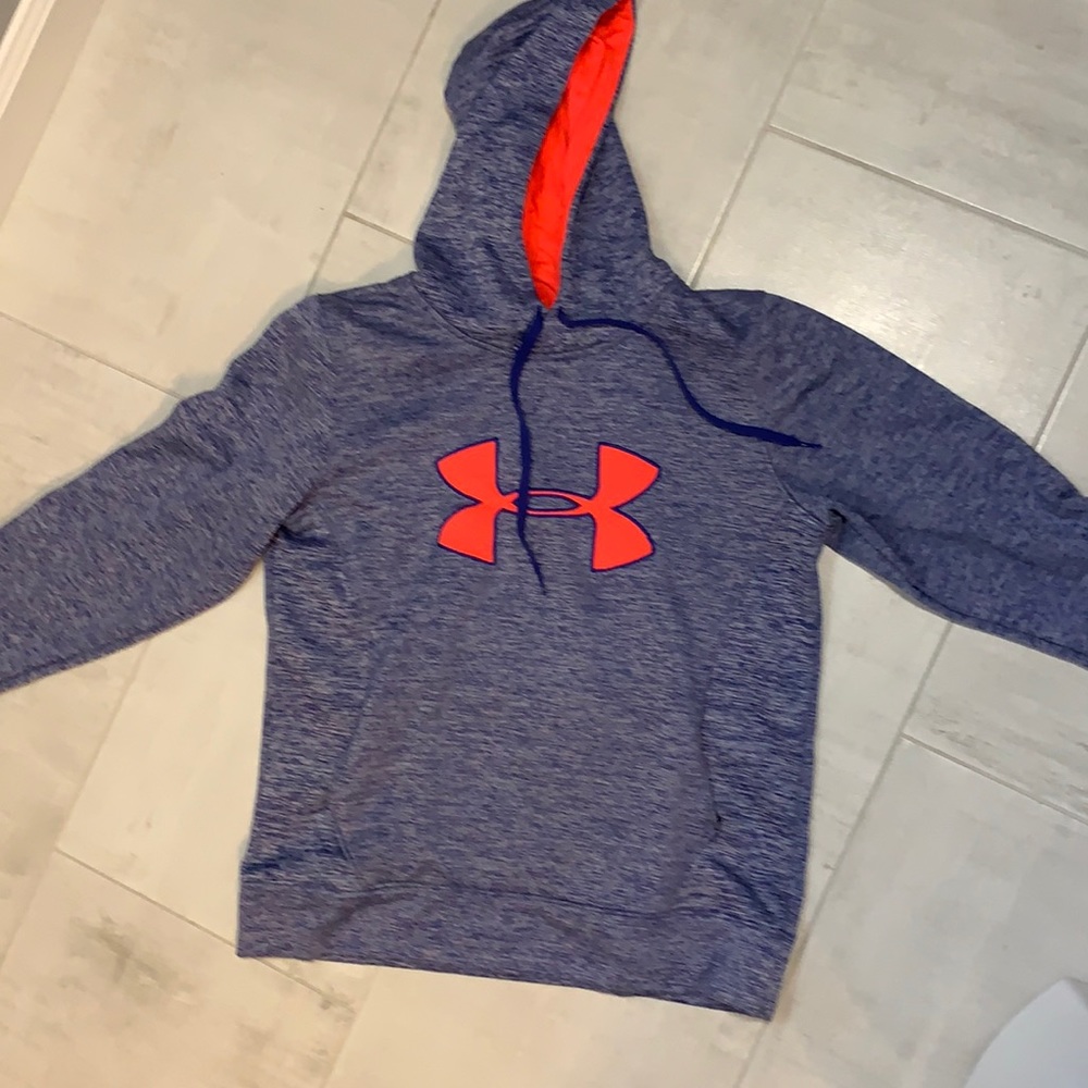 Under Armour Sweatshirt